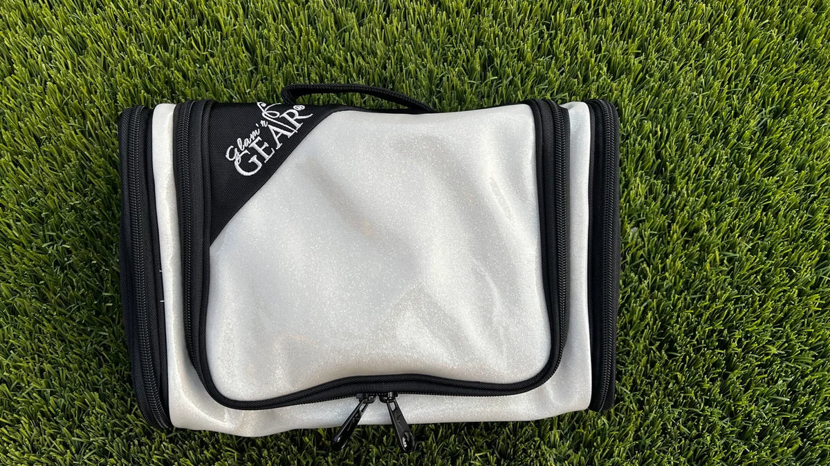 Glam'R Gear Hanging Cosmetic Case - Glitter